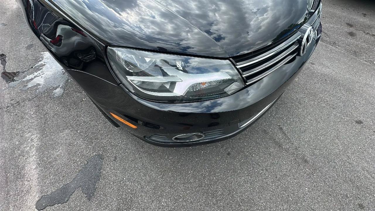 Used 2015 Volkswagen Eos Komfort FWD image 41