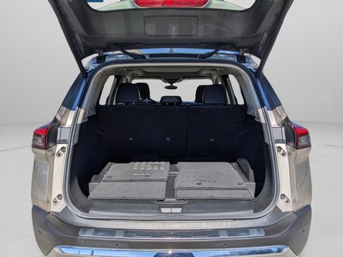 Used 2021 Nissan Rogue Platinum image 15