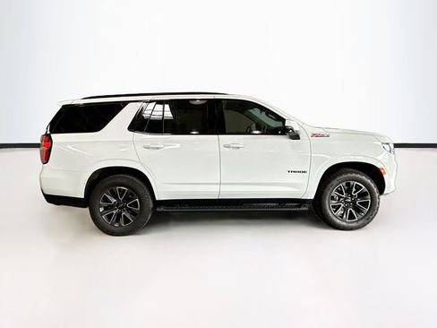 Used 2022 Chevrolet Tahoe Z71 w/ Luxury Package image 5