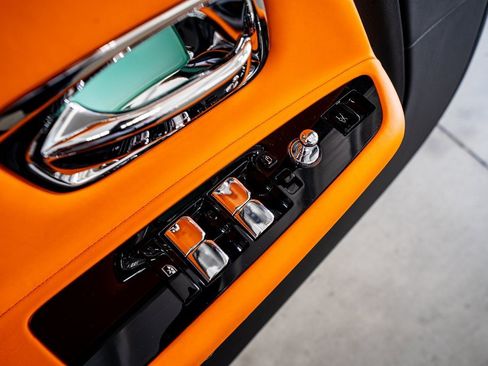 Used 2024 Rolls-Royce Spectre w/ Spectre Launch Package image 31