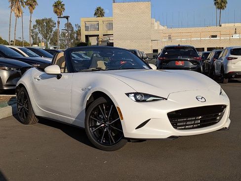 New 2025 MAZDA MX-5 Miata Grand Touring w/ Weather Package image 3