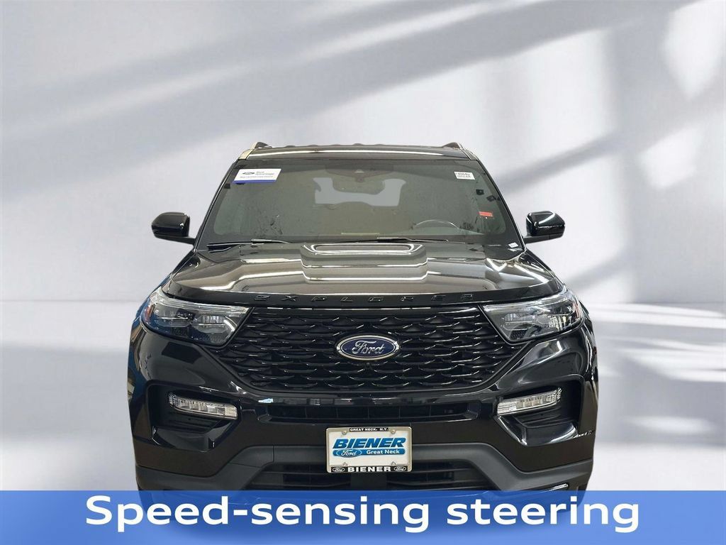 Used 2024 Ford Explorer ST-Line w/ Class IV Trailer Tow Package AWD/4WD image 25