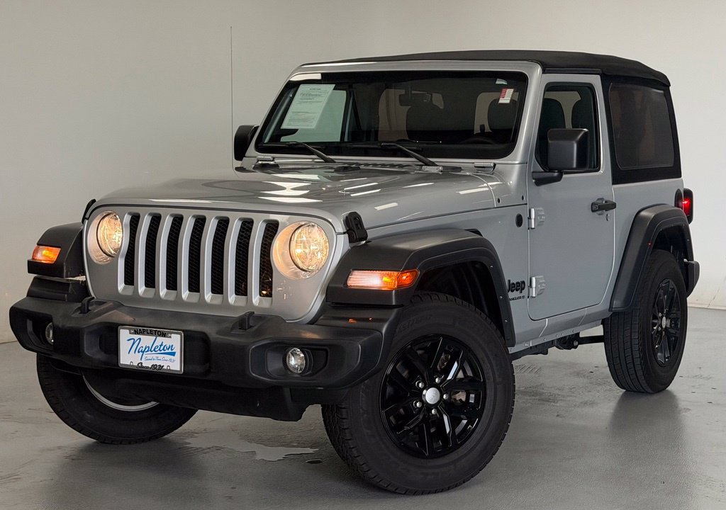 Used 2023 Jeep Wrangler Sport AWD/4WD image 1