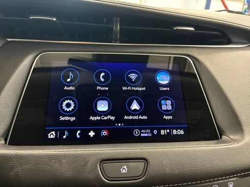 Used 2022 Cadillac XT4 Luxury w/ Cold Weather Package AWD/4WD image 28