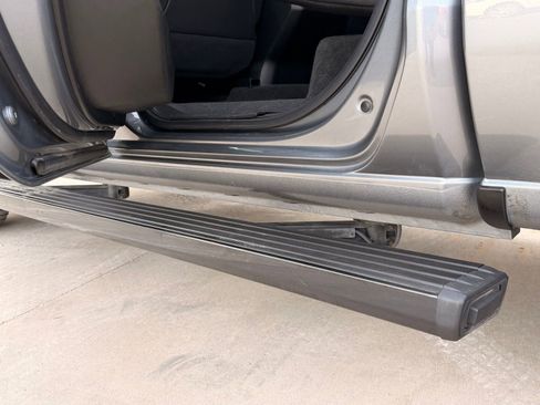 Used 2020 Chevrolet Silverado 1500 High Country w/ Technology Package image 18