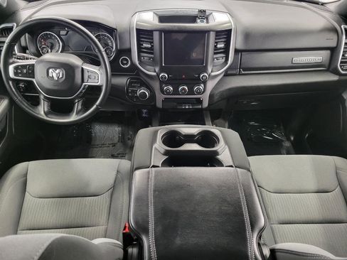 Used 2022 RAM 1500 Big Horn AWD/4WD image 35