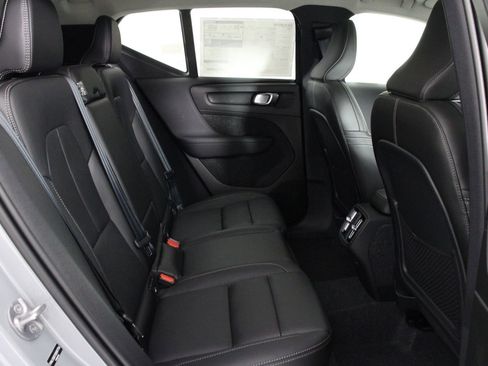 New 2025 Volvo XC40 B5 Plus w/ Protection Package Premier image 11