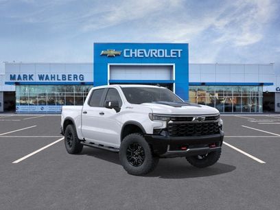New 2026 Chevrolet Silverado 1500 ZR2 w/ LPO, Dark Essentials Package