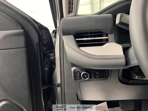 New 2026 Ford Explorer Active w/ Active Comfort Package AWD/4WD image 32