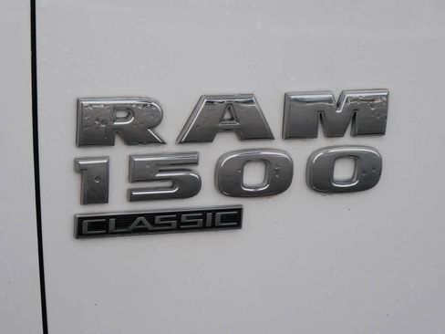 Used 2019 RAM 1500 Tradesman w/ Chrome Appearance Group AWD/4WD image 18