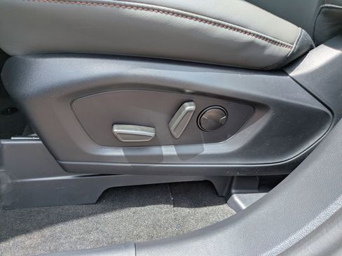 New 2026 Ford Explorer Active AWD/4WD image 8