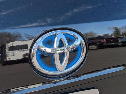 Used 2022 Toyota Highlander Limited AWD/4WD image 25
