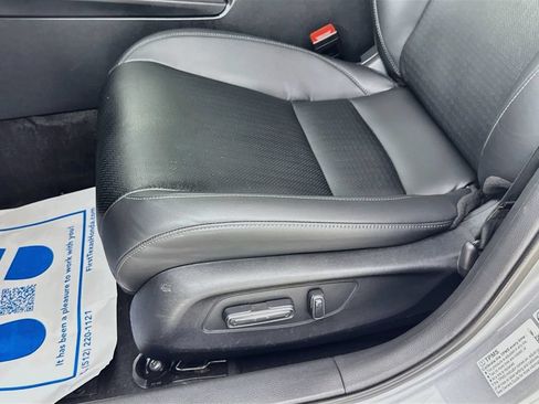 Used 2024 Honda Civic EX-L image 21
