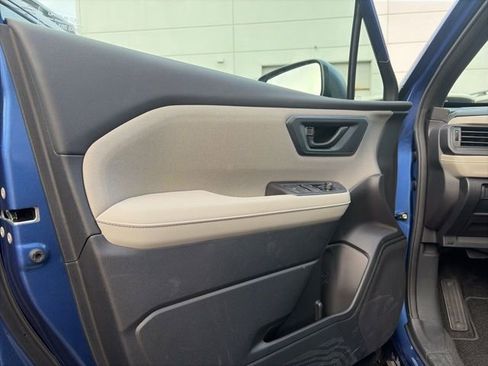 Used 2026 Subaru Forester Base image 3