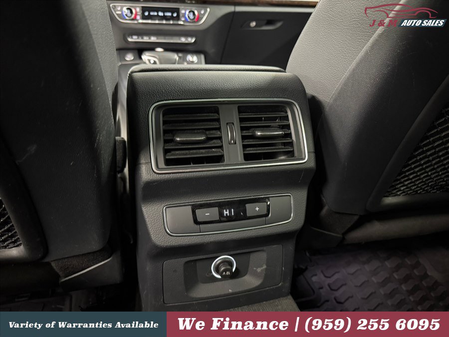 Used 2019 Audi Q5 2.0T Premium AWD/4WD image 33