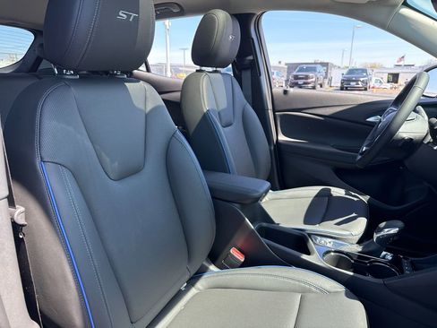 New 2026 Buick Encore GX Sport Touring AWD/4WD image 37