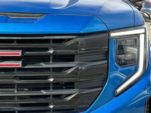 Used 2022 GMC Sierra 1500 Elevation image 48