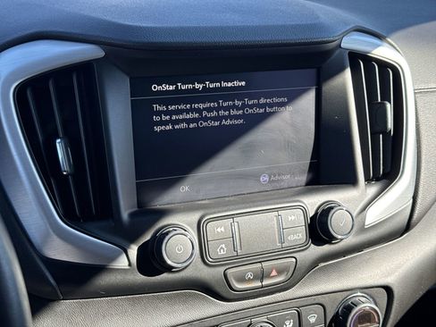 Used 2024 GMC Terrain SLT w/ Elevation Edition image 24