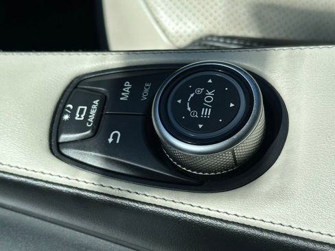 Certified 2023 INFINITI QX55 Essential AWD/4WD image 29