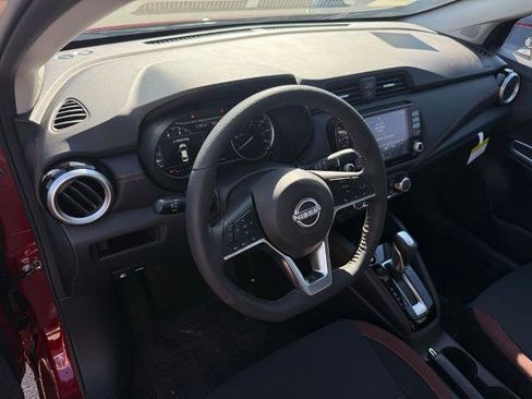 New 2025 Nissan Versa SR w/ Trunk Package image 17