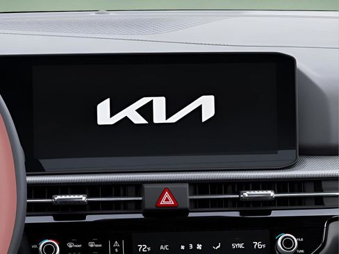 New 2026 Kia Sportage SX image 42