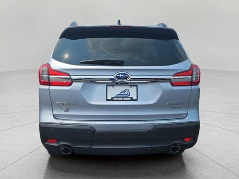 Used 2022 Subaru Ascent Limited w/ Technology Package AWD/4WD image 7