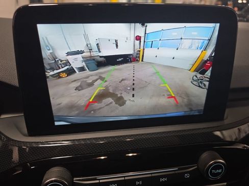 Used 2023 Ford Escape ST-Line FWD image 22