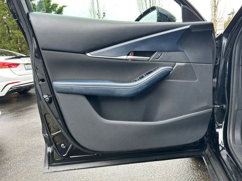 Used 2020 MAZDA CX-30 S image 22