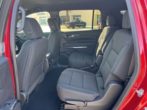 New 2026 Chevrolet Traverse LT w/ Driver Confidence Package image 38