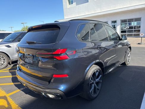 Used 2026 BMW X5 xDrive50e w/ M Sport Package AWD/4WD image 4