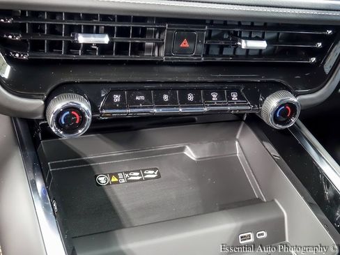 New 2025 Chevrolet Tahoe Premier image 18