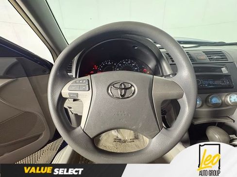 Used 2008 Toyota Camry LE FWD image 10