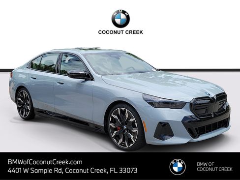 New 2026 BMW i5 M60 AWD/4WD image 1