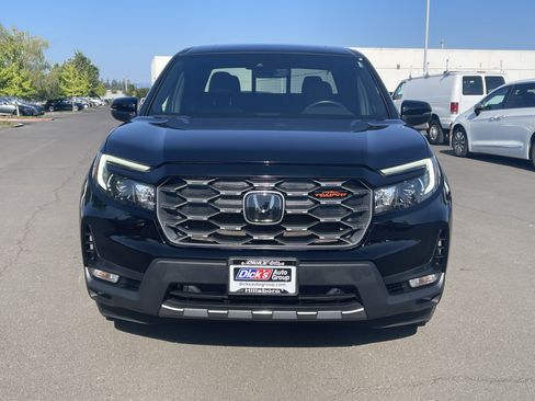 Used 2025 Honda Ridgeline TrailSport image 8