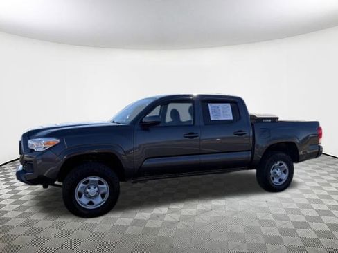 Used 2020 Toyota Tacoma SR image 4