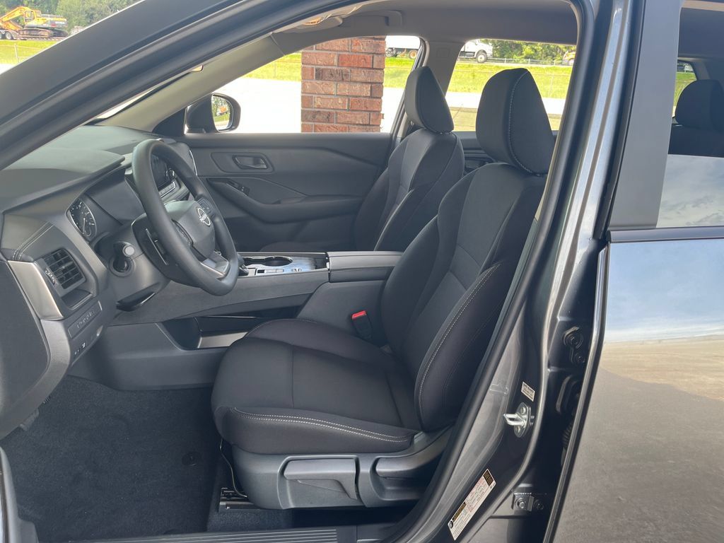 New 2026 Nissan Rogue S FWD image 9