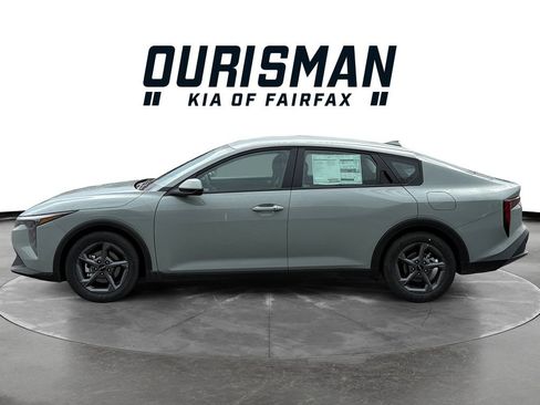 New 2026 Kia K4 LXS image 3