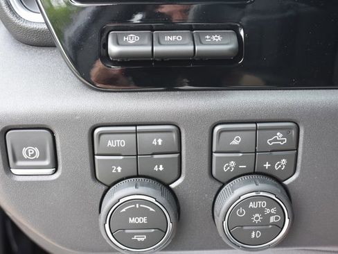New 2026 Chevrolet Silverado 1500 LTZ AWD/4WD image 31