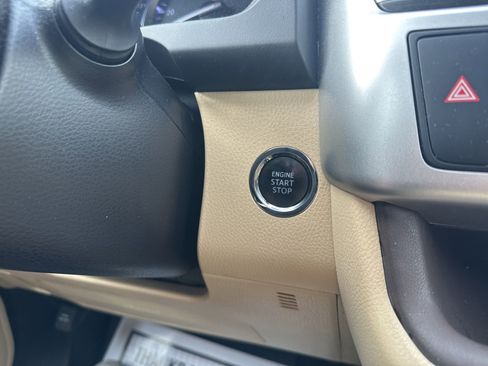 Used 2019 Toyota Highlander Limited Platinum AWD/4WD image 57