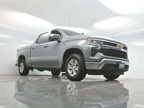 Used 2024 Chevrolet Silverado 1500 LT w/ Convenience Package II image 48