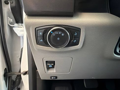 Used 2018 Ford F150 XLT AWD/4WD image 16
