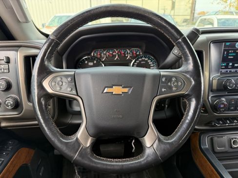 Used 2018 Chevrolet Silverado 2500 High Country image 20