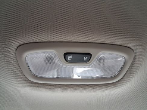 Used 2021 Buick Encore GX Preferred w/ Cold Weather Comfort Package FWD image 26