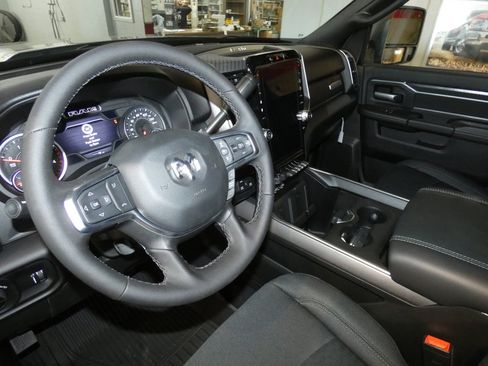 New 2025 RAM 2500 Big Horn image 9