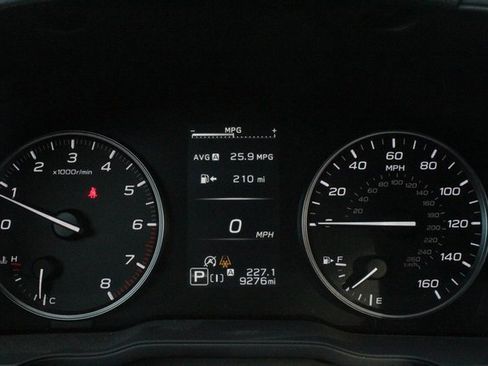 Certified 2024 Subaru Crosstrek 2.5i Limited w/ Crosstrek Mirror Package image 23