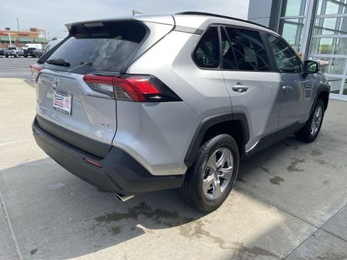 Used 2024 Toyota RAV4 XLE FWD image 34