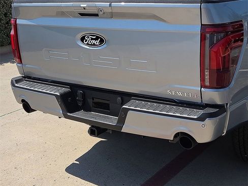 New 2025 Ford F150 Lariat w/ Equipment Group 501A Mid image 5