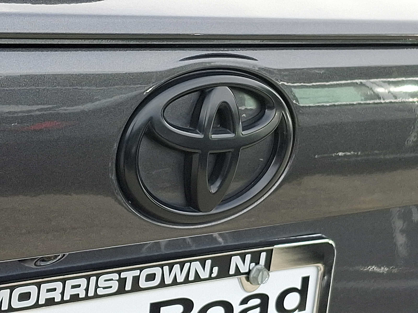 Used 2020 Toyota RAV4 LE w/ All Weather Liner Package AWD/4WD image 29