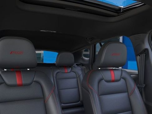 New 2026 Chevrolet Trax RS w/ Sunroof Package image 25