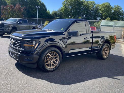 Used 2024 Ford F150 XL w/ Equipment Group 103A High AWD/4WD image 3